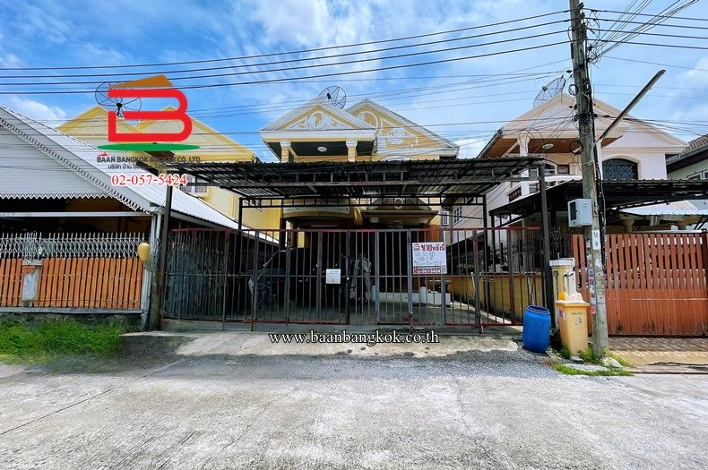 - บ้านเดี่ยว 2 ชั้น โครงการ ฐานทอง (เฉลิมพระเกียรติ ร.9 ซอย 69) เนื้อที่ 52.4 ตรว. ใกล้นิสสันสาขาประเวศ ถนนเฉลิมพระเกียรติ ร.9 แขวงดอกไม้ เขตประเวศ