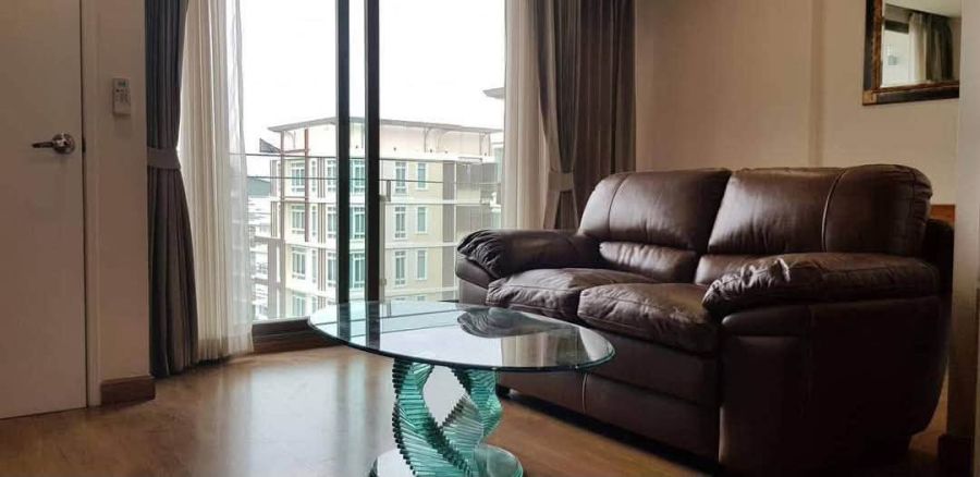 - คอนโดหรูทำเลดีที่สุดในนิมมาน ห้องตกแต่งครบ (Fully Furnished) พร้อมเข้าอยู่ทันที เดินทางสะดวกสบาย