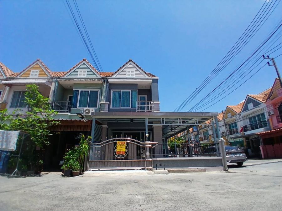 - ขายบ้าน 2 ชั้น หมู่บ้านอู่ทองเพลส 6 ซอยเปียร์นนท์ ถนนลำลูกกาคลอง 3