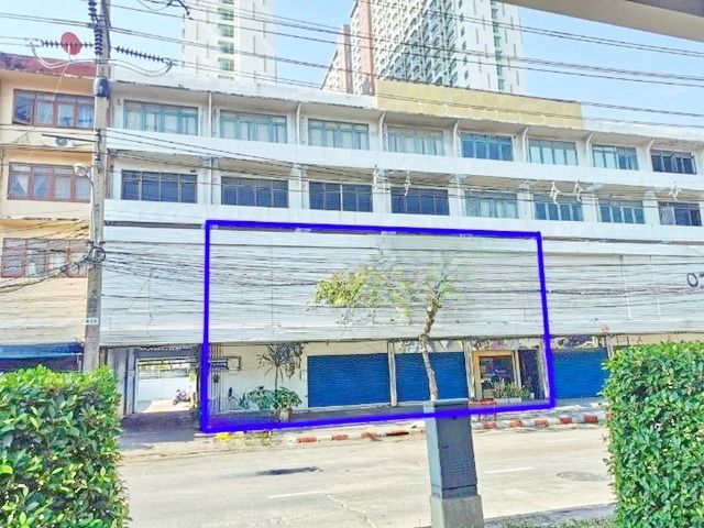 - พร้อมลานจอดรถด้านหลังรวม 40คัน พื้นที่กว่า 1 ไร่ เหมาะสำนักงาน BRT วัดดอกไม้ 699 ม. สาธุประดิษฐ์ 300 ตร.ม.ให้เช่าอาคาร 4-6คูหา 2ชั้น 2น้ำ