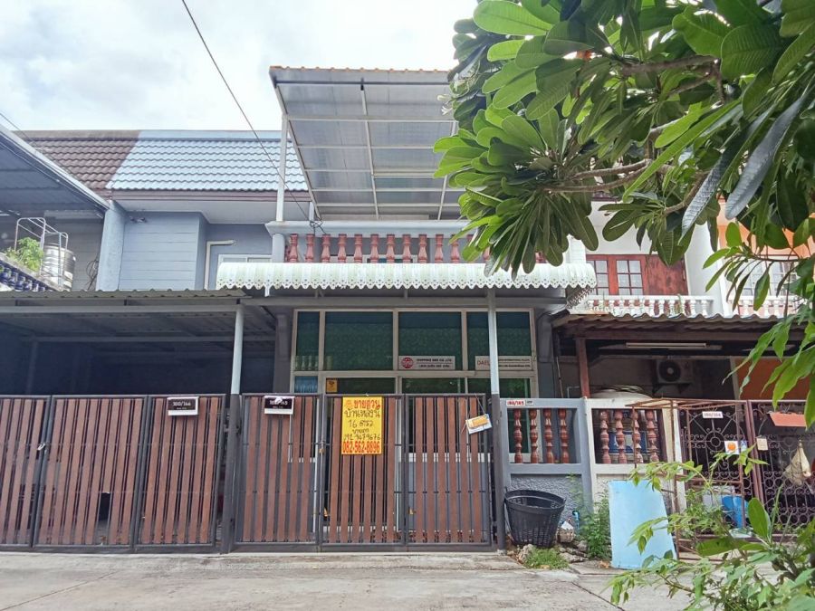 - ขายบ้าน 2 ชั้น หมู่บ้านสินทรัพย์นคร ซอยเทพรักษ์20