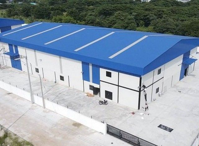 - โกดังสร้างใหม่ บนที่ดิน 4 ไร่ ขนาด 2,000 ตรม.ไฟฟ้า 315 kva หนองบอนแดง บ้านบึง ชลบุรี