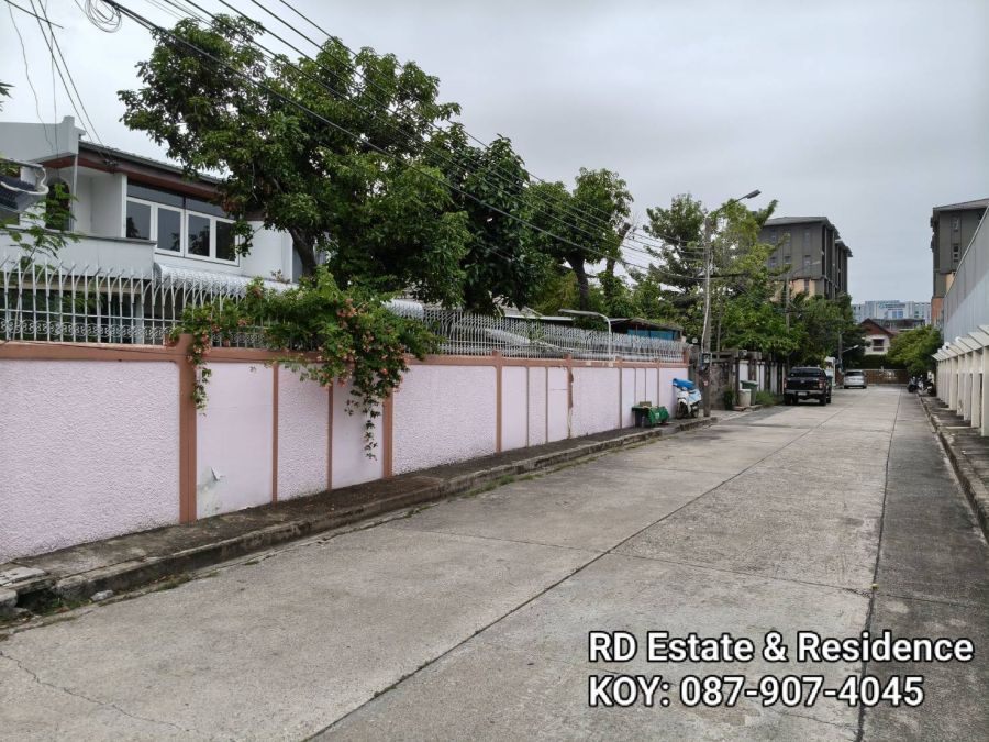 - ขายบ้านเดี่ยวสุขุมวิท64 ที่ดิน 131ตร.ว ใกล้ BTSปุณณวิถี 650 ม. ใกล้ร้านอาหาร เซเว่น ทางด่วนสุขุมวิท62 ถนนกว้าง เหมาะกิจการ Home office อพาร์ทเมนท์