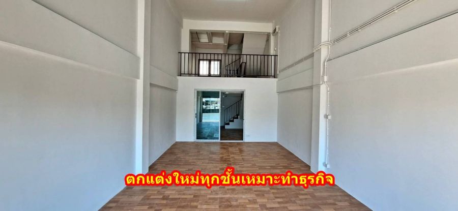 - ตึกแถว4.5ชั้น มีนบุรี แยกนิมิตรใหม่ ติดถนนใหญ่ รีโนเวท พร้อมอยู่