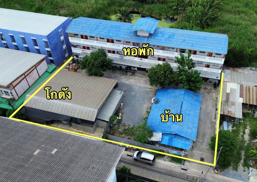 - ขายหอพักห้องเช่ามี 30 ห้อง พร้อมบ้าน และโกดัง บนที่ดินขนาด 1 ไร่ 7 ตร.วา อ้อมใหญ่ สามพราน นครปฐม