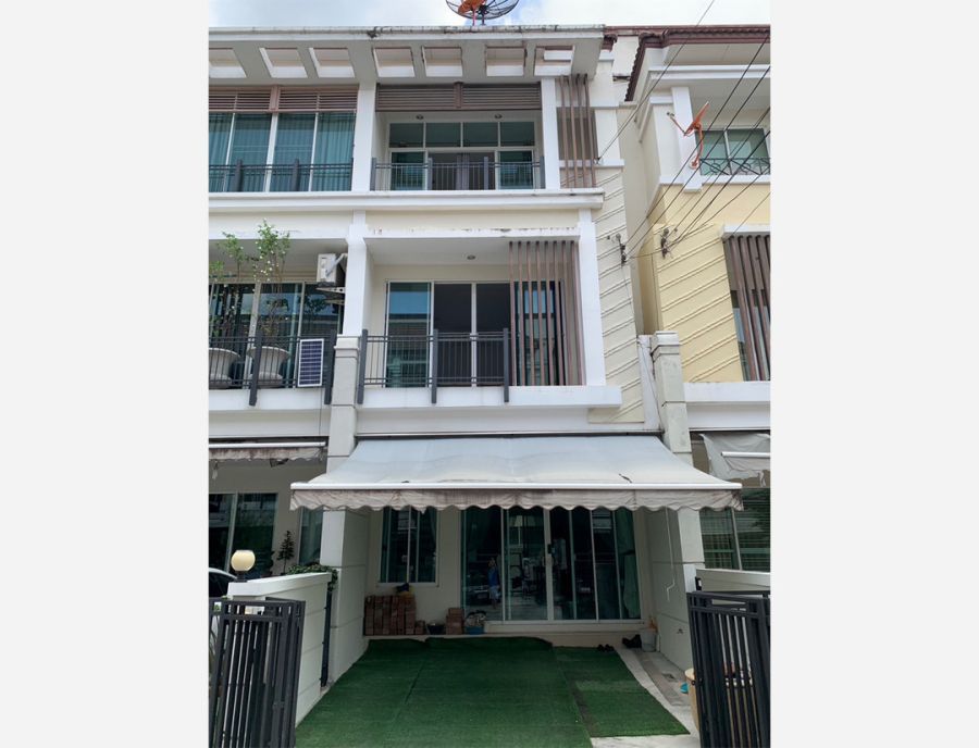 - บ้านกลางเมือง เออร์บาเนี่ยน เกษตร-นวมินทร์ 2 ให้เช่าทาวน์โฮม 3 ชั้น ซอยลาดปลาเค้า 79 ใกล้ The Jas รามอินทรา 3 ห้องนอน 3 ห้องน้ำ ตกแต่งครบ
