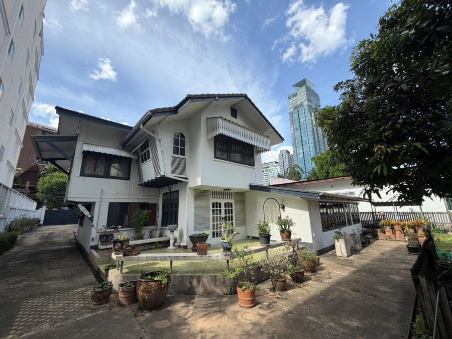 - ขายที่ดิน Prime Location ย่านทองหล่อ สุขุมวิท
