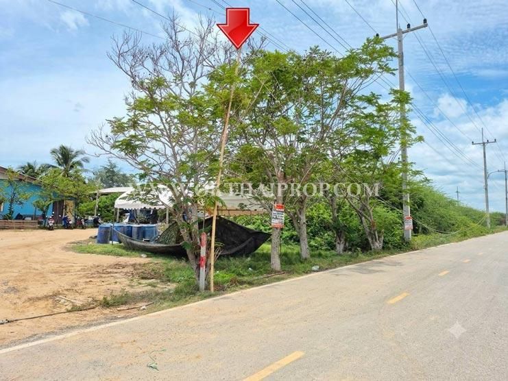 - ที่ดิน ติดถนน 3 ด้าน หาดปึกเตียน ต.หนองขนาน อ.เมืองเพชรบุรี จ.เพชรบุรี