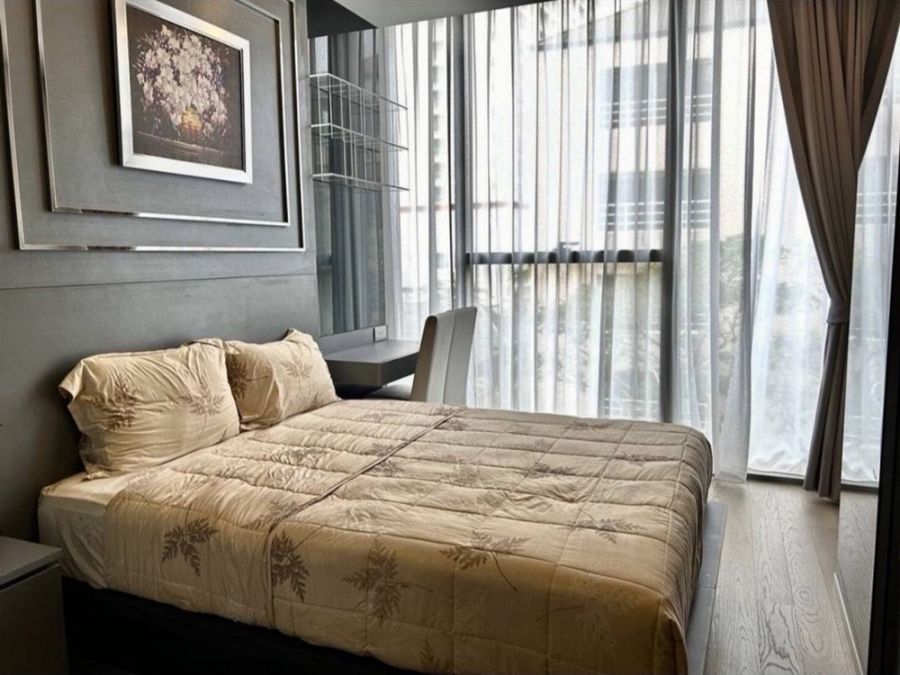 - Condo Ashton Residence 41 ห้องใหญ่ 135 ตารางเมตร 3 นอน 3 น้ำ วิวสระ ชั้น6 ตกแต่งครบ