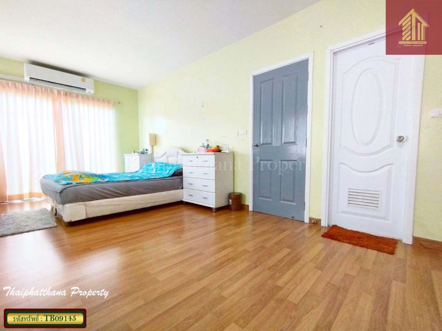 - บ้านเดี่ยว หมู่บ้านภัสสร 28 กิ่งแก้ว-หนามแดง บางพลี ใกล้เมกา บางนา