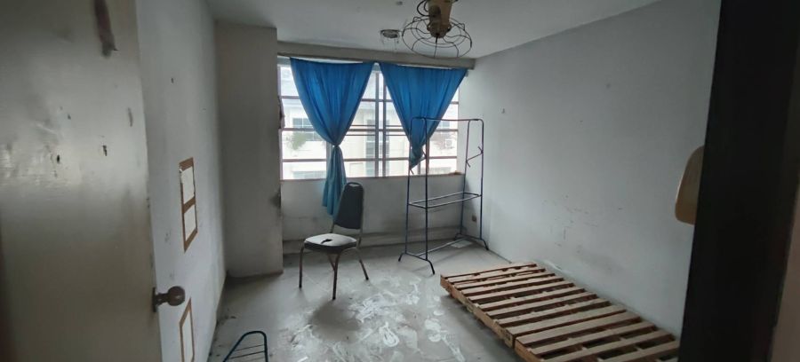 - ขายด่วน โฮมออฟฟิศ 4 ชั้น 2 คูหาติดกัน ย่านศรีวราทาวน์อินทาวน์