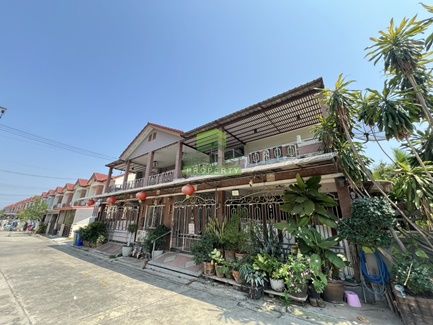 - บ้านพิศาล โครงการ 17 อนามัยงามเจริญ14 พระราม 2 บางขุนเทียน เนื้อที่ 46.60 ตร.ว แปลงริม ต่อเติมเต็ม ทำเลดี