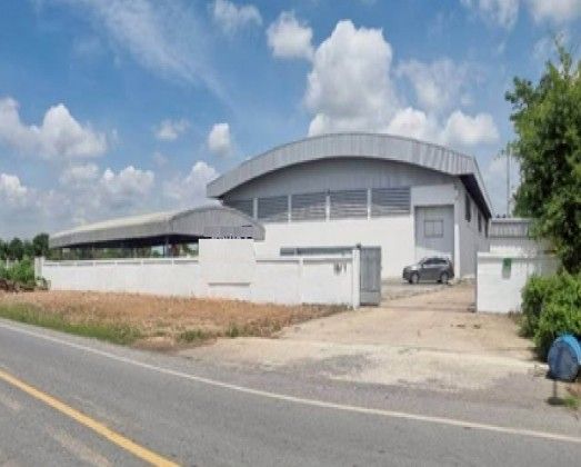 - ให้เช่าโกดัง / โรงงาน พร้อมสำนักงาน / ทำเล ลำลูกกา คลอง 10 / พื้นที่ใช้สอย 5000 ตารางเมตร / รถเทรลเลอร์ 40 ฟุต เข้าออก ได้