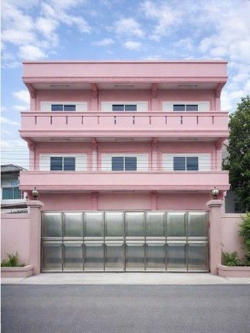 - พุทธมณฑลสาย1 สวนผัก 300 ม.บรมราชชนนี อาคาร 3 ชั้นทำเลตลิ่งชัน ทุ่งมังกร-สวนผัก โกดัง 60 ตร.วา. 720ตร.ม. 3นอน 4น้ำ