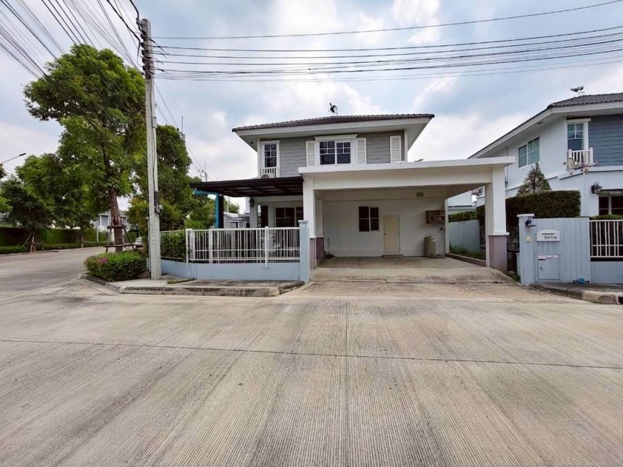 - ขายบ้านเดี่ยวมือสอง โครงการวิลลาจจิโอ ปิ่นเกล้า-ศาลายา (Villaggio Pinklao-Salaya) เนื้อที่ 60.6 ตร.ว.