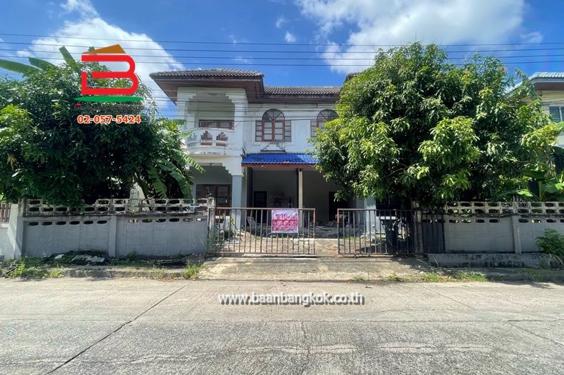 - บ้านแฝด หมู่บ้าน สุวรรณาวิลล์ (ไต้อี้เพลส) (ซ.คุ้มเกล้า 60) เนื้อที่ 76.4 ตรว. ถนนคุ้มเกล้า แขวงลำปลาทิว เขตลาดกระบัง