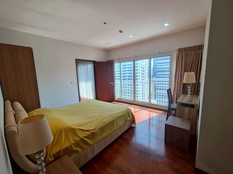- RARE THONGLOR DEAL | NOBLE ORA ทำเลดีมาก ใกล้ BTS ทองหล่อ