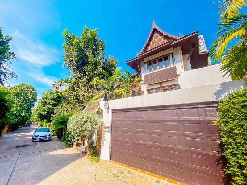 - ขายด่วน DARAWADEE POOL VILLA PATTAYA ราคาดีทำเลดีมาก