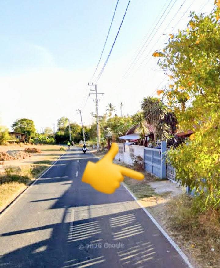 - บ้านพร้อมที่ดิน ทำเลดี เขตเทศบาล อ.ลำปลายมาศ บุรีรัมย์