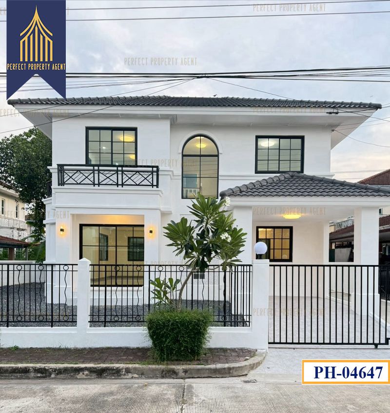 - ด่วน! ลดครึ่งล้าน บ้านเดี่ยว มัณฑนา 2 ศรีนครินทร์ ใกล้เมกาบางนา สภาพสวยเฉียบ สไตล์โมเดิร์นทอปปิคอล หน้าบ้านทิศเหนือ ร่มรื่นไม่ร้อนแดดบ่าย
