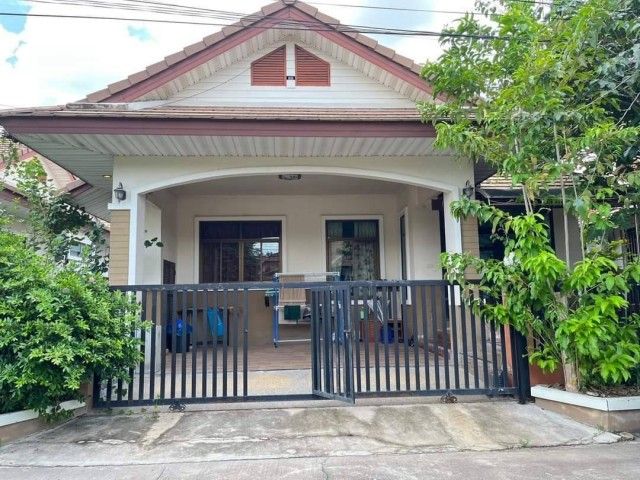 - ขาย บ้านสวนจินดารมย์ 3 ปลวกแดง เนื้อที่ 56 ตรว. ปลวกแดง-หนองใหญ่ ใกล้กับ เมกาโฮมปลวกแดง ตำบลปลวกแดง อำเภอปลวกแดง จังหวัดระยอง