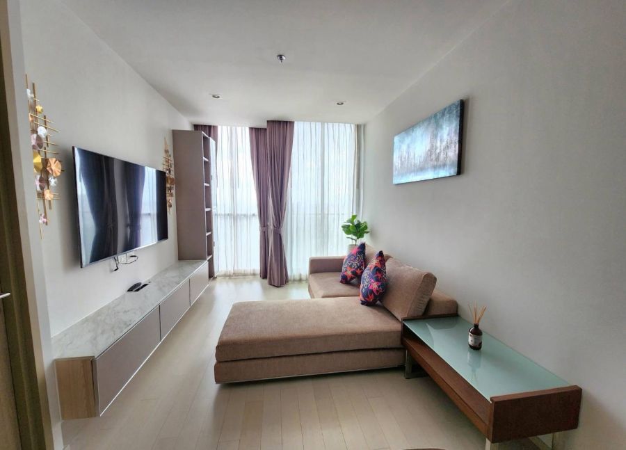 - ให้เช่าคอนโด NOBLE เพลินจิต ชั้น 42 | 2 ห้องนอน Fully Furnished พร้อมเข้าอยู่ ทำเลดี เดินทางสะดวกติด BTS เพลินจิต