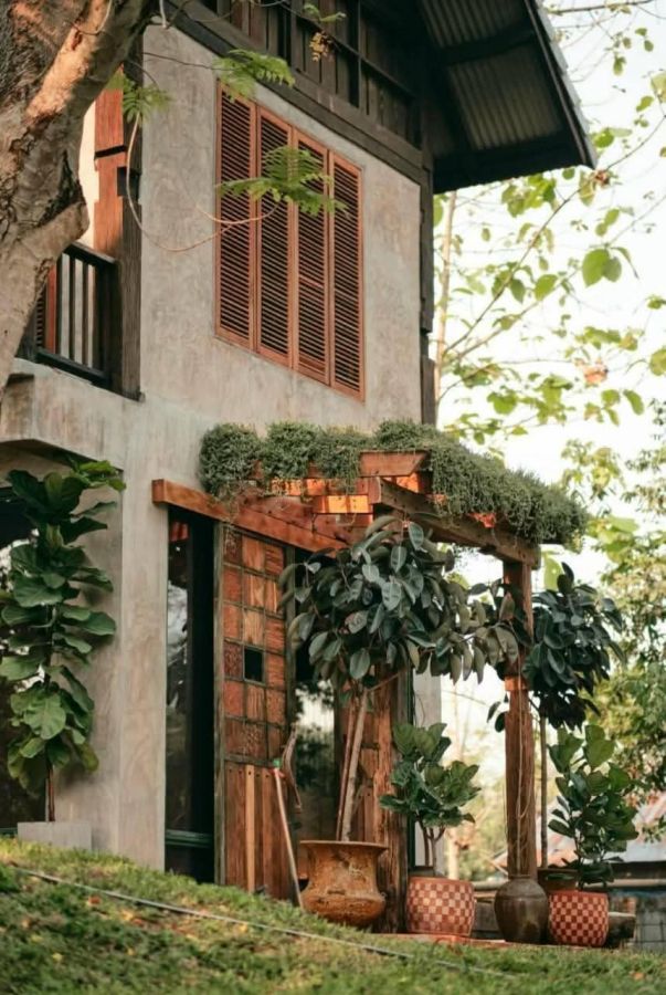 - ขายบ้านสวนติดริมน้ำแม่ออนสันกำแพงโฉนดพร้อมโอน
