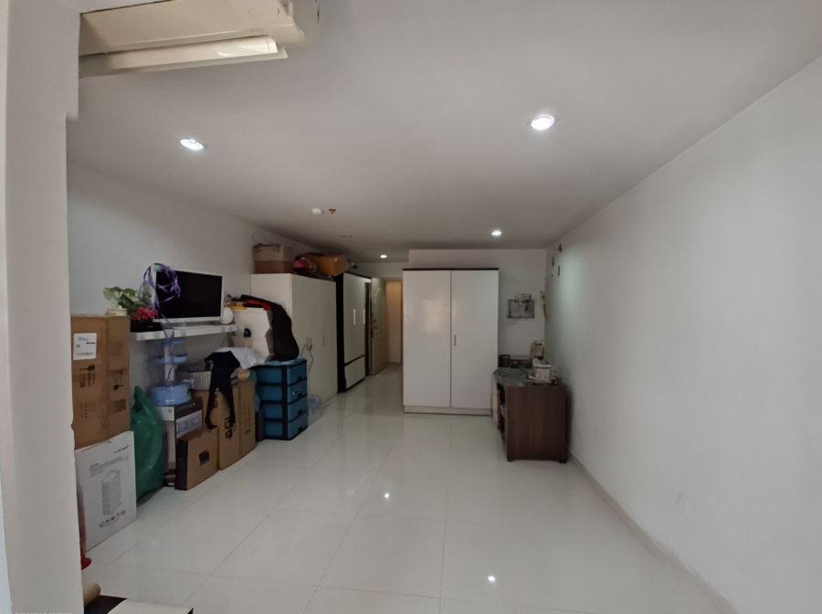 - ขายราคาถูกคอนโด Regent Home 12 Latphrao 41 (รีเจ้นท์ โฮม 12 ลาดพร้าว 41) พท. 31ตร.ม.ชั้น2 ตึกB ถ.ลาดพร้าว ห้วยขว้าง กทม.