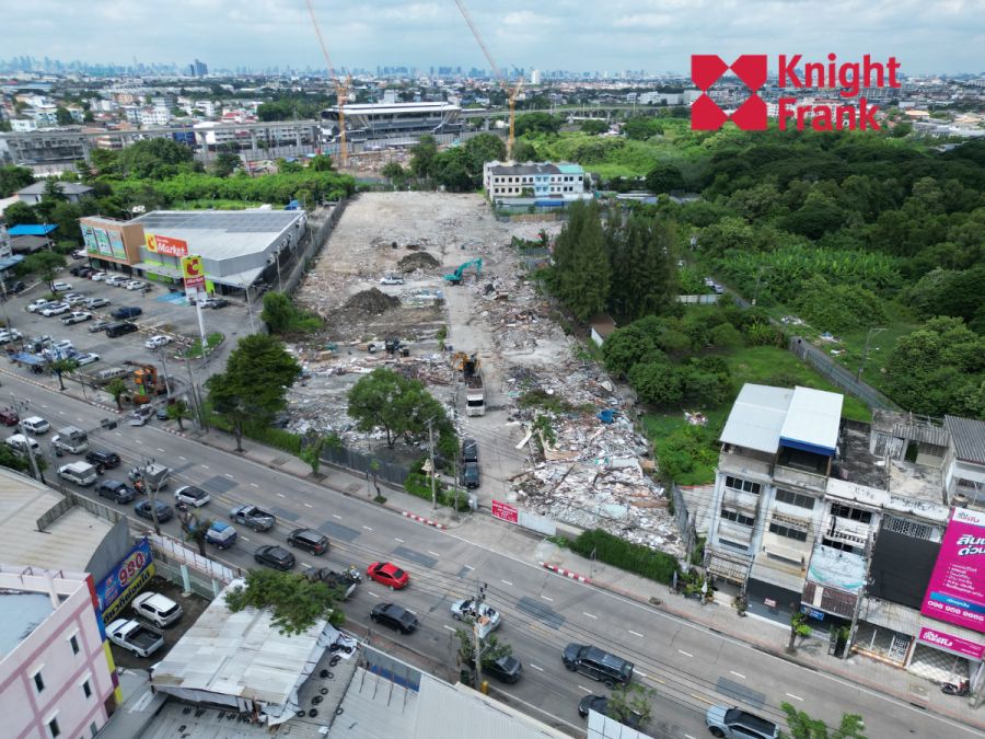 - ขายและให้เช่าที่ดิน 9-3-3.0 ไร่ ติดถนนคู้บอน ใกล้ MRT สถานีคู้บอน