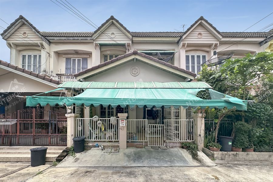 - หมู่บ้านบุศรินทร์ บ้านกล้วย-ไทรน้อย ใกล้รถไฟฟ้าสายสีม่วงและเซ็นทรัลเวสต์เกต