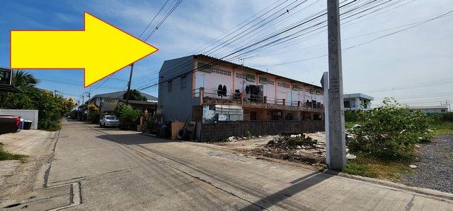 - ขายที่ดินลำลูกกา-รังสิต คลอง4 ถนน ไสวประชาราษฏร์ 100 ตรว เหมาะทำโกดัง ออฟฟิศ ปลูกบ้าน ทำเลดี ใกล้แหล่งชุมชน