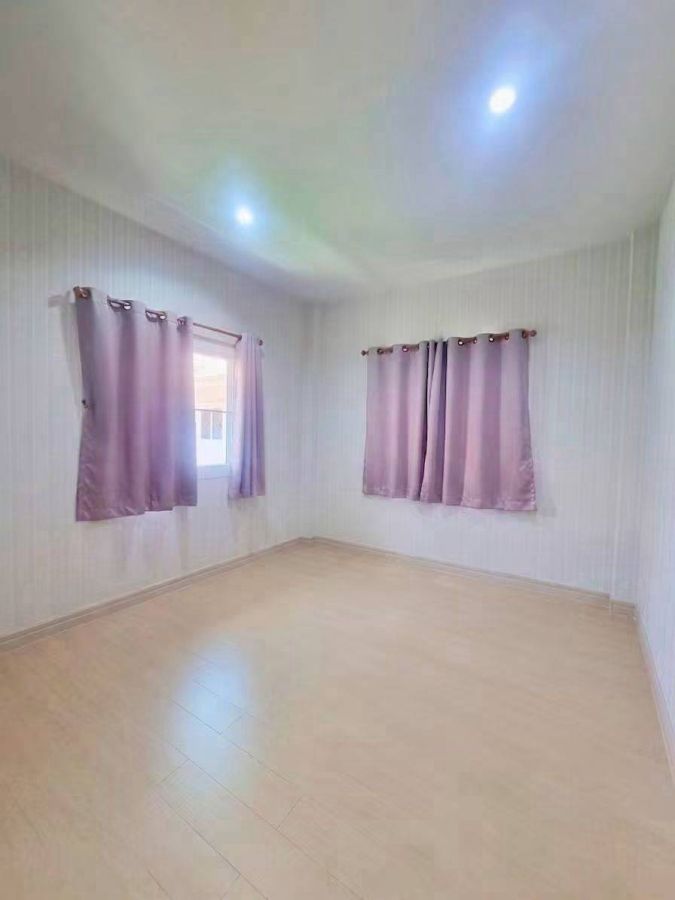 - ขายบ้านเดี่ยว หมู่บ้านนนท์ณิชา บางใหญ่ 2 นนทบุรี 3 ห้องนอน 38.4 ตร.ว. ราคา 3.69 ล้าน