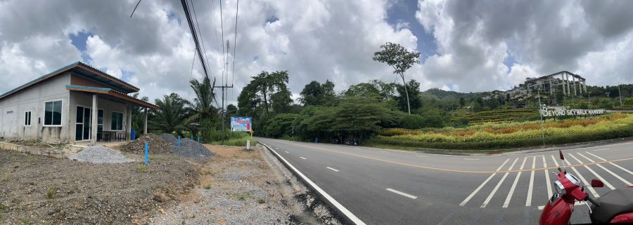 - ขายบ้านพร้อมที่ดิน 142 ตร.วา พังงา ติดถนนใหญ่ ตรงข้าม Beyond Skywalk นางชี | ยกแปลง 3.9 ล้าน