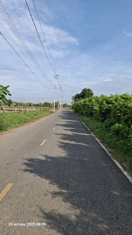 - ขายที่ถมแล้วบางส่วน 2 ไร่ ติดถนนสองด้าน ต.บ้านโพธิ์ อ.บ้านโพธิ์ จ.ฉะเชิงเทรา