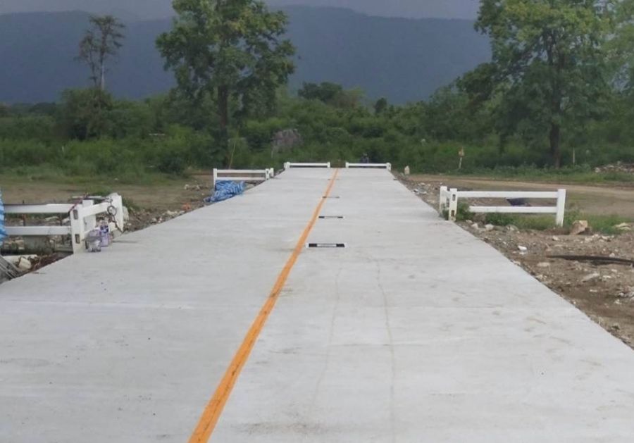 - ที่ดินเขาใหญ่ หมูสี วิวเขาล้อมรอบ น้ำไฟพร้อม