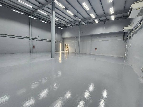- ให้เช่า ขาย Warehouse พร้อม Office พร้อมดำเนินธุรกิจ รามคำแหงคลังสินค้าควบคุมอุณหภูมิสำนักงาน 2 ชั้นพื้นที่ Operation ครบวงจร พื้นที่ใช้สอย 900 ตร.ม.