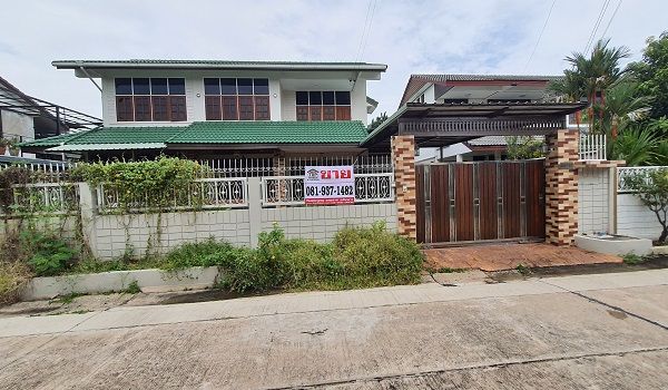 - ขายบ้านเดี่ยว 2 ชั้น หมู่บ้านราชตฤณมัย 106 ตร.ว. BTS พหลโยธิน 59 ถ.พหลโยธิน แขวงอนุสาวรีย์ เขตบางเขน กรุงเทพมหานคร