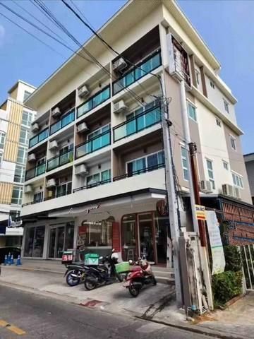 - ทำเลดีมาก! ให้เช่าอาคารสำนักงาน 4 ชั้น ย่านวิภาวดี 16 - รัชดา 19 ใกล้ MRT ตลาด ร้านค้า เซเว่น และโลตัส หาของกินง่ายตลอดวัน