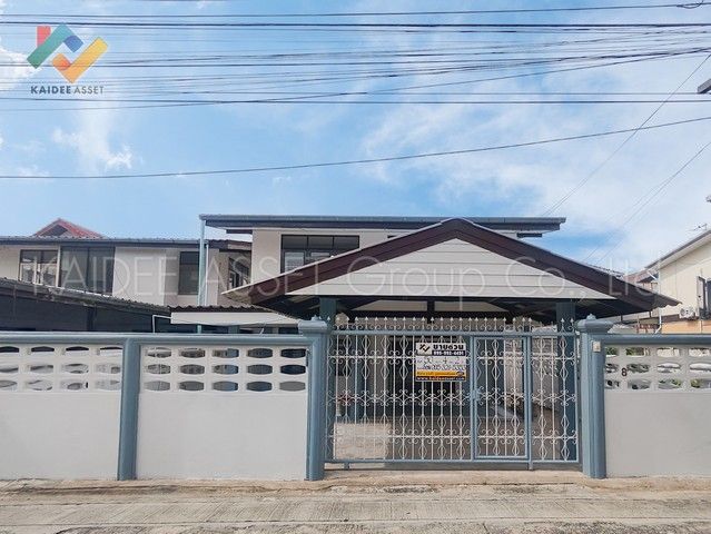 - บ้านเดี่ยว ซอย สามัคคี 49 หมู่บ้าน สายันต์ 2 เมืองนนทบุรี