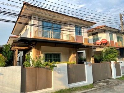 - ให้เช่า บ้านเดี่ยว2ชั้น 40ตรว. วงแหวน-บางนา ใกล้เมกะบางนา