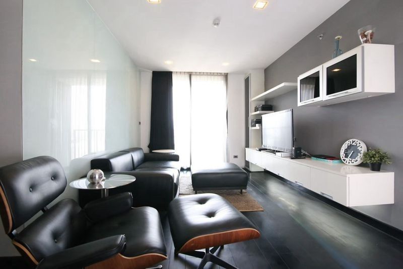 - ขายด่วนคอนโดสุขุมวิท The Alcove Thonglor ทองหล่อ 10 ชั้น 11 เฟอร์นิเจอร์ เครื่องใช้ไฟฟ้าครบ ใกล้ BTS เอกมัย