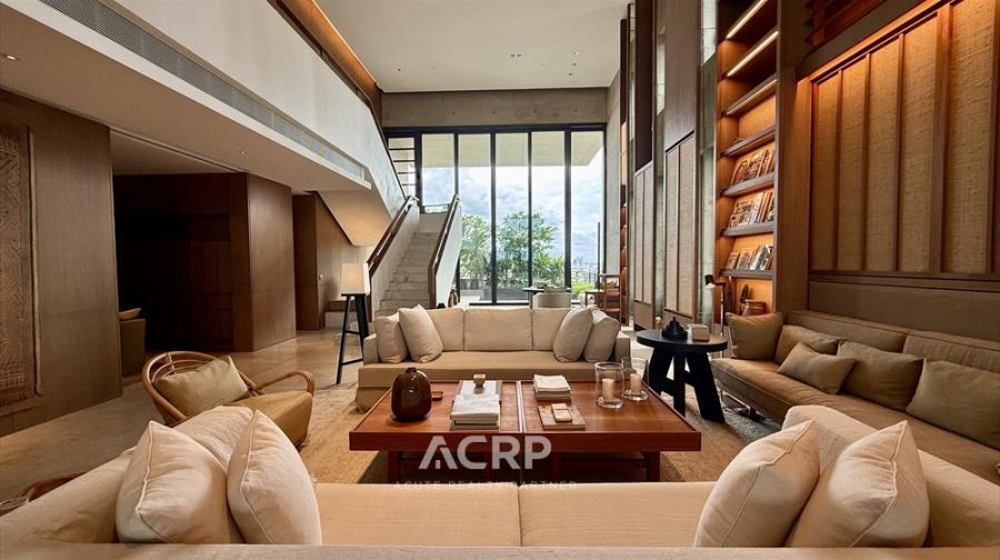 - คอนโดหรู Duplex 2 ชั้น ใจกลางสาทร-นราธิวาส ใกล้รถไฟฟ้า ทางด่วน ตกแต่งสวยมาก