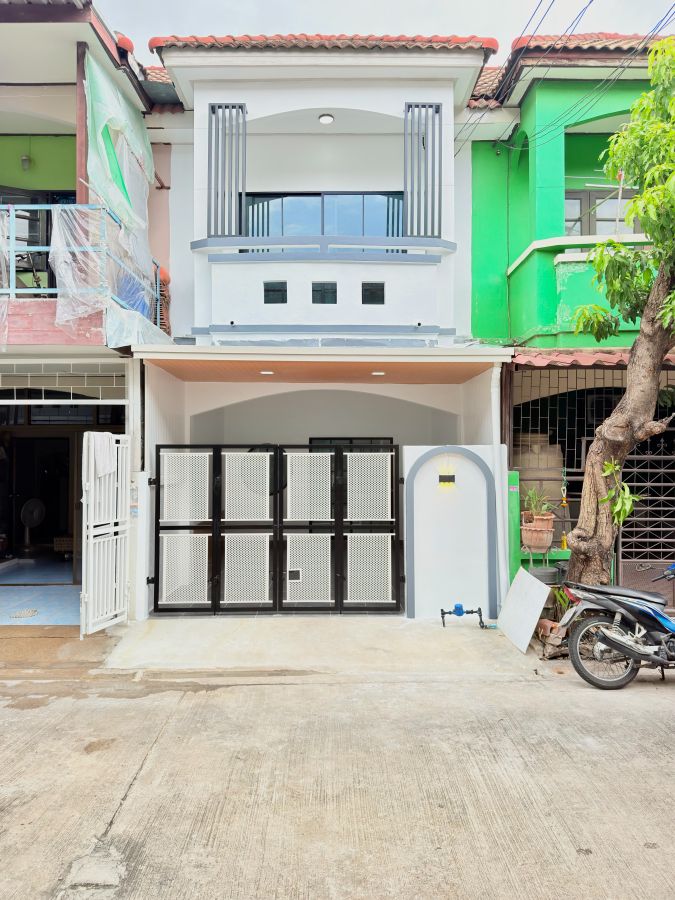 - หมู่บ้านเลิศอุบล ซ.2 (โทรสอบถามราคา) ต.บึงคำพร้อย อ.ลำลูกกา จ.ปทุมธานี