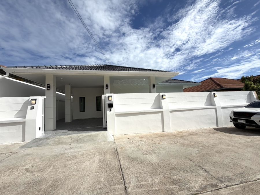 - ขายบ้านเดี่ยว Pool Villa พร้อมอยู่ ทำเลทองพัทยาใต้
