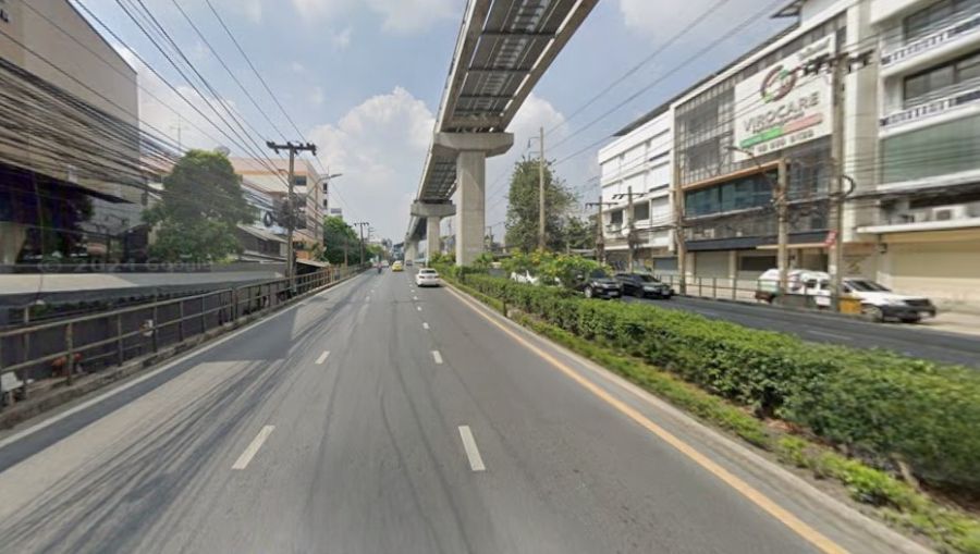 - ขายที่ดินทำเลทองซอยลาดพร้าว 48 ทางลัดลาดพร้าว-สุทธิสาร