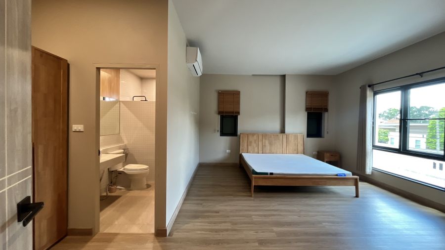 - บ้านเดี่ยวสไตล์โมเดิร์นให้เช่า ใกล้ SBS International School & Kad Farang | หางดง เชียงใหม่