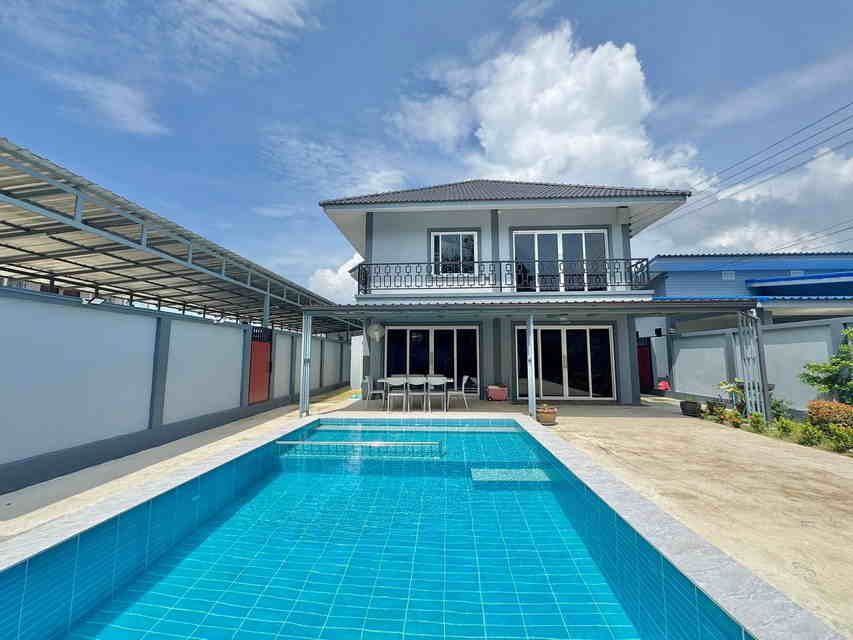 - ให้เช่า Pool Villa 4 ห้องนอน เนินพลับหวาน พัทยา ทำธุรกิจพูลวิลล่าได้