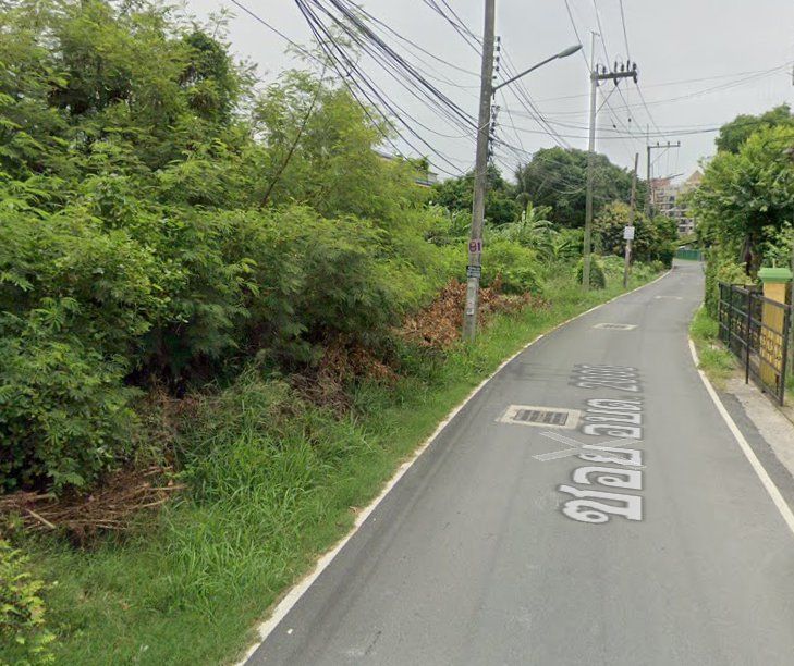 - ขายที่ดินหนองไม้แดง 240 ตรว. ซอยอบต.2000/1หลังสำนักงานขนส่งใกล้ถ.เลี่ยงเมืองชลบุรี361-400เมตร อ.เมืองชลบุรี