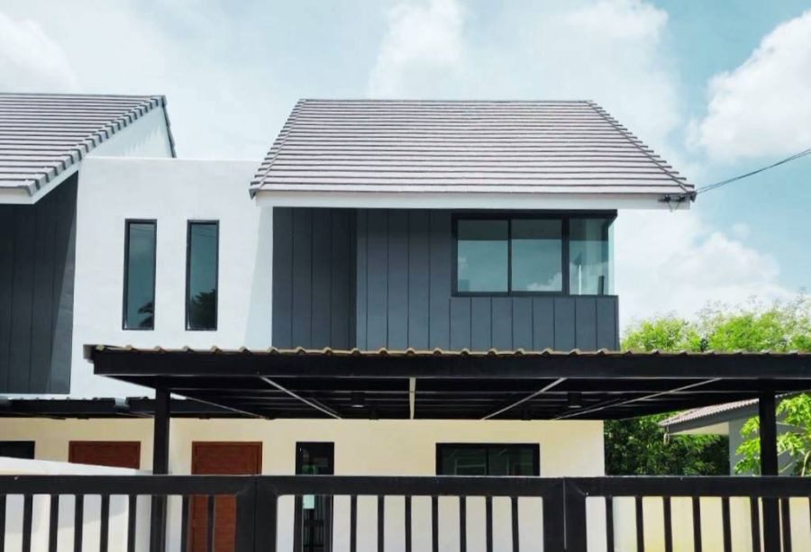 - ขายบ้านสารภี เชียงใหม่ บ้านใหม่ 2 ชั้น 3 นอน 3 น้ำ 117 ตร.ม. ใกล้ถนนต้นยาง ซุปเปอร์ไฮเวย์ ราคา 1.99 ล้าน