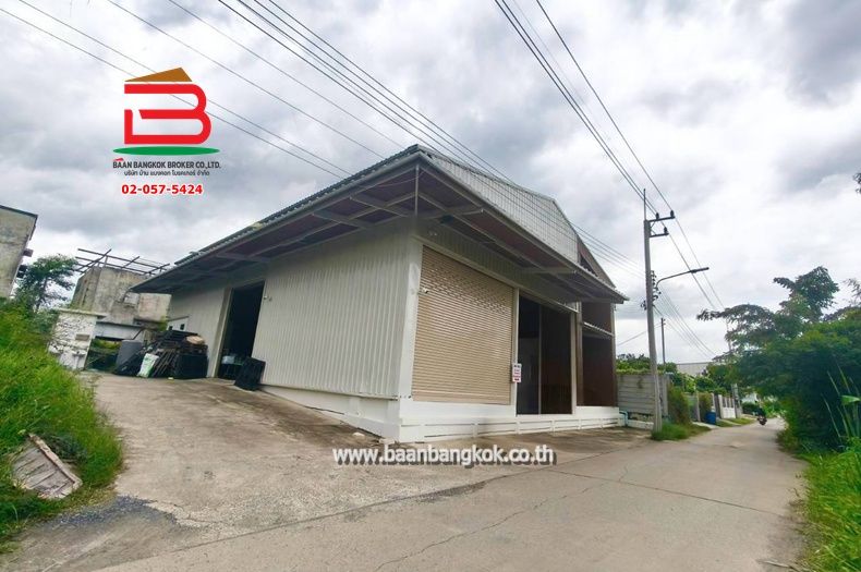 - ที่ดินพร้อมโกดัง ซอยไสวประชาราษฏร์ 11 (ไสวเกลี้ยงขาว1) เนื้อที่ 184 ตรว. ตรงข้ามตลาด เอซี ลำลูกกาคลอง 4 ตำบลบึงลาดสวาย อำเภอลำลูกกา จังหวัดปทุมธานี